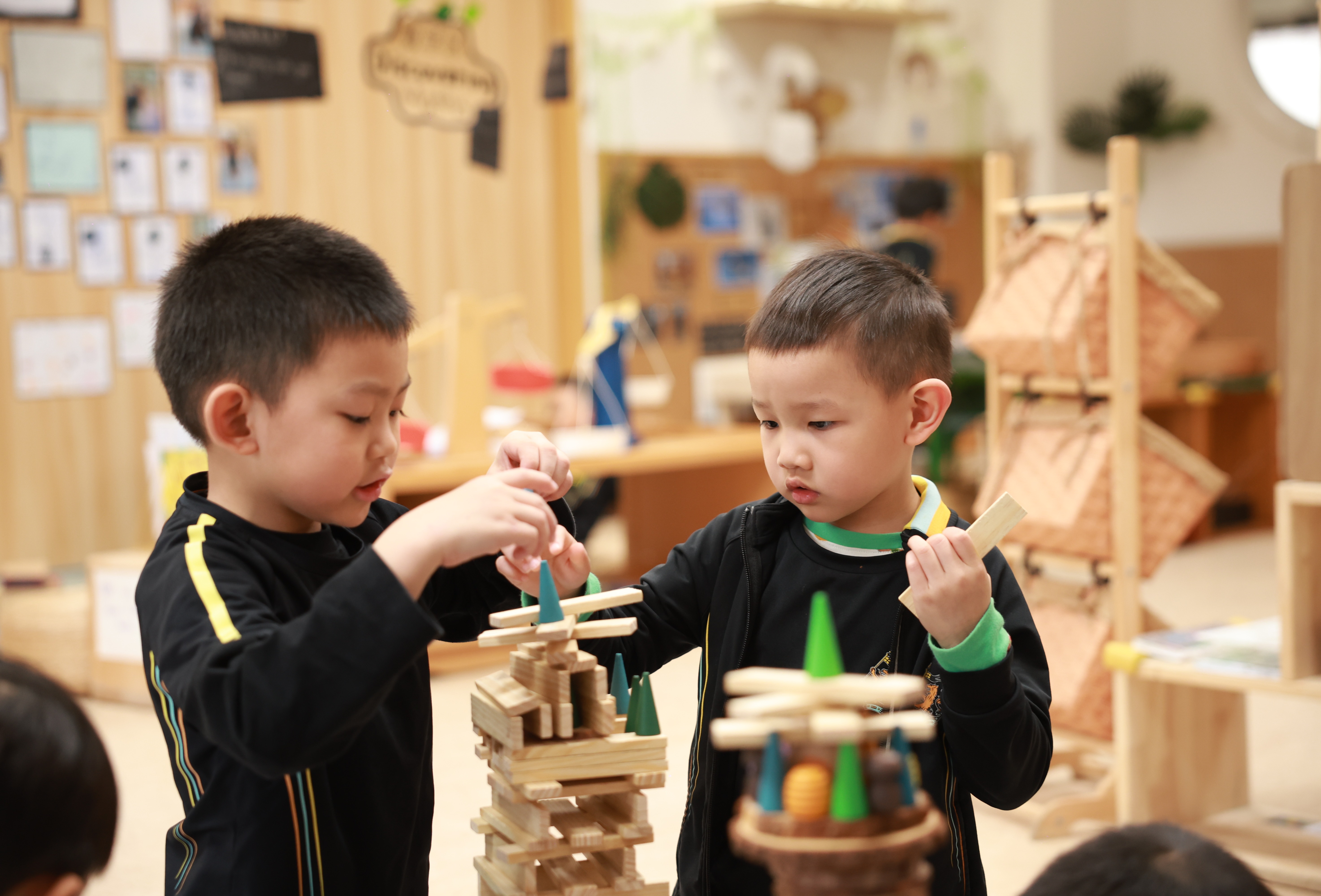 欢迎访问惠灵顿教育集团旗下学校-上海浦东新区民办惠立幼儿园官网，了解幼儿园最新信息。